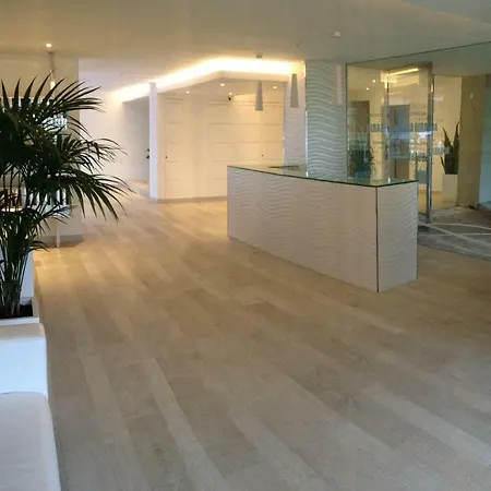 Ibiza Rooms 公寓